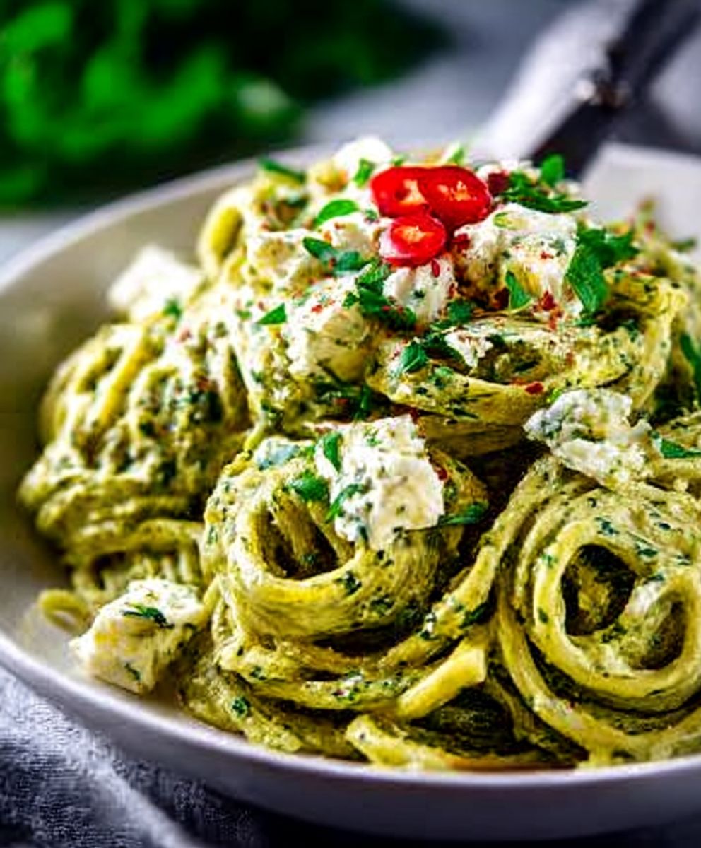 Creamy Mexican Green Spaghetti